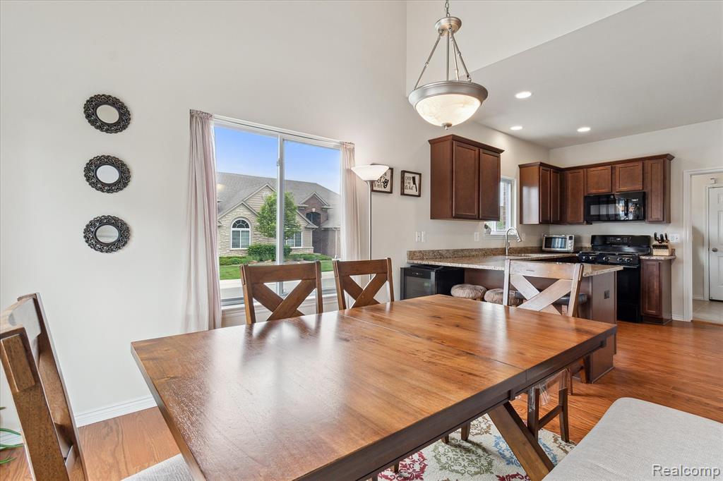 5104 Hawkseye Trace, Warren, MI 48092 — Photo 18