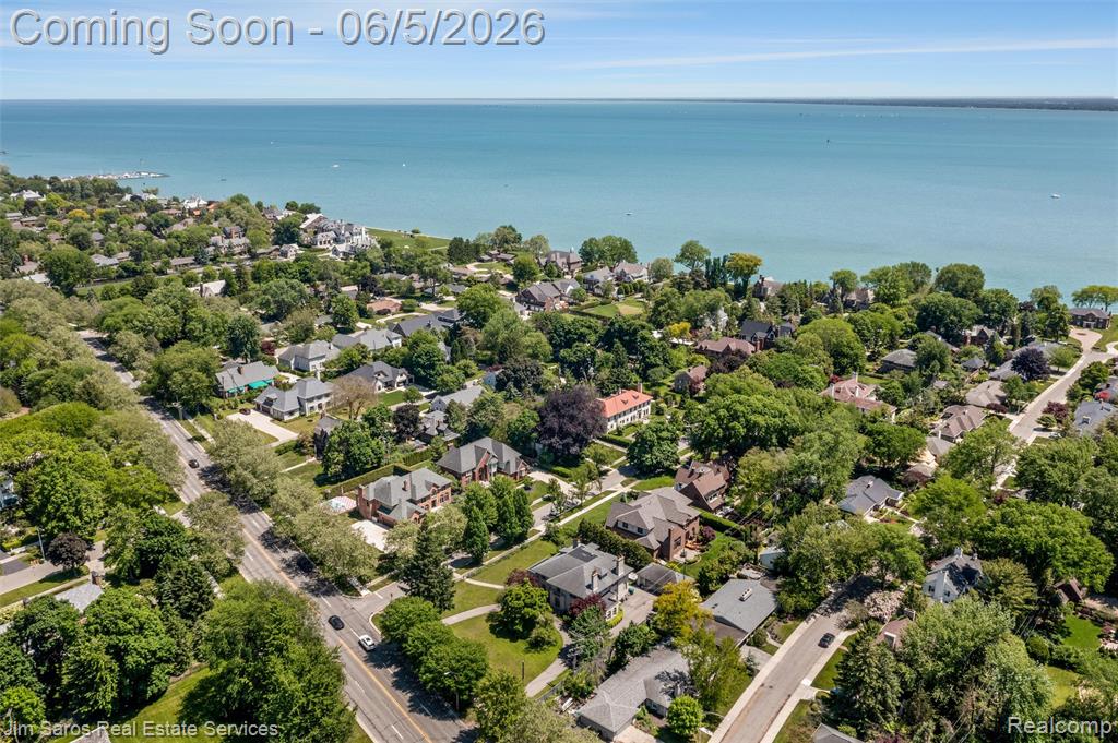 910 Edgemont Park, Grosse Pointe, MI 48230 — Photo 55
