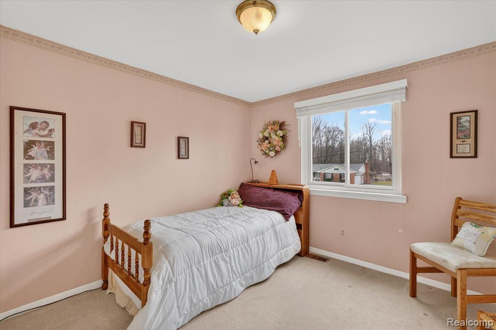 7336 Mustang Drive, Clarkston, MI — Photo 25