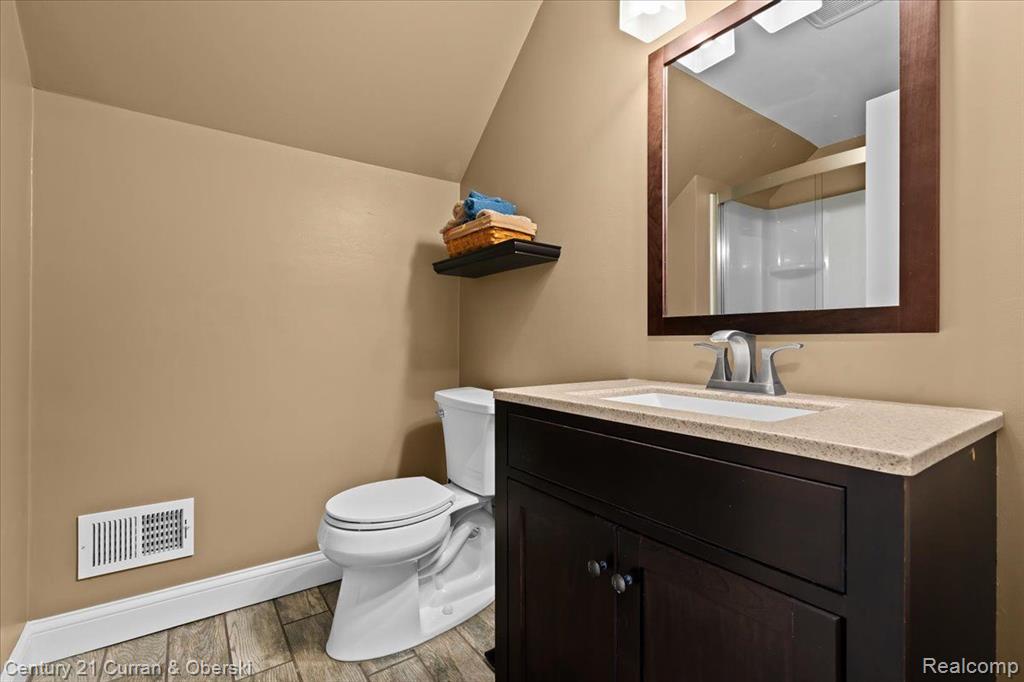 23588 TORREY Street, Armada, MI — Photo 17