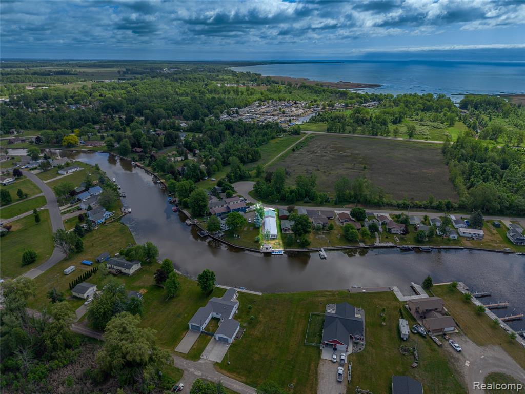 1656 S Riverside Drive, Au Gres, MI 48703 — Photo 45