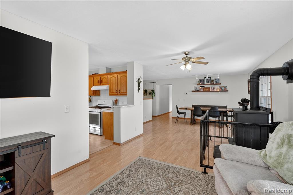 22092 Clear Lake Road, Battle Creek, MI 49014 — Photo 8