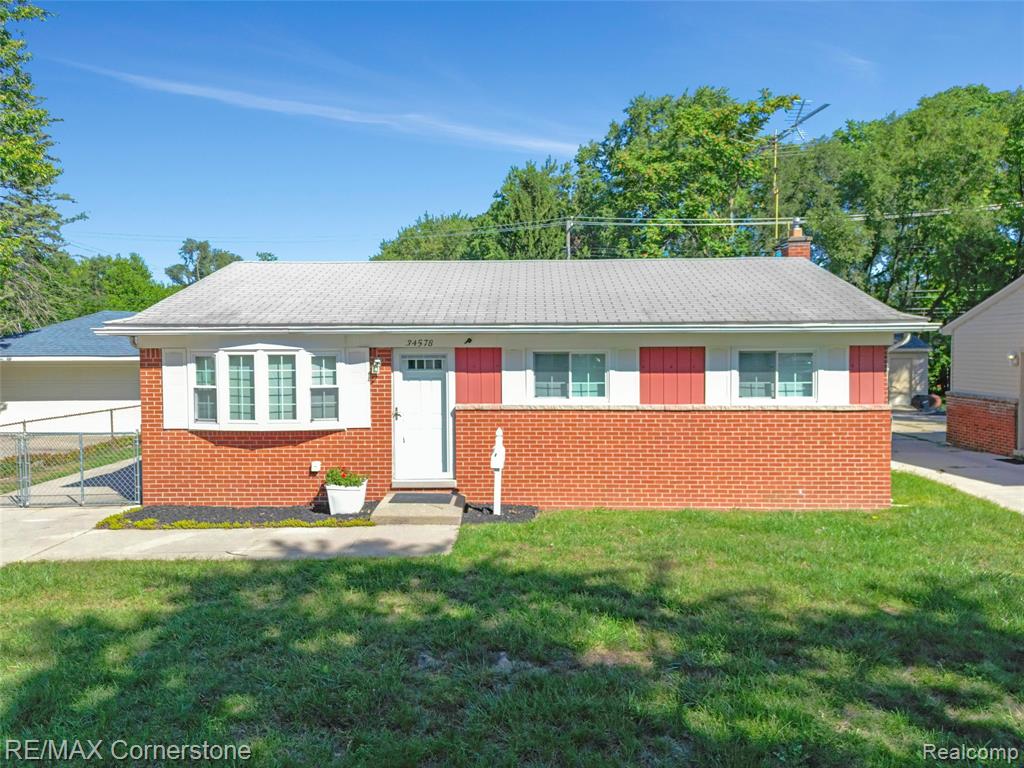 34578 Phyllis Street, Wayne, MI 48184
