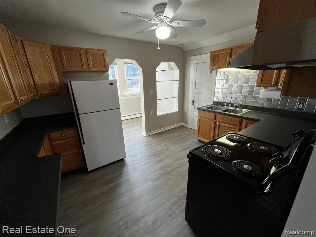 817 N Main (Unit B) Street, Rochester, MI 48307 — Photo 11