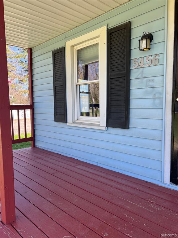 5456 N ELMS Road, Flushing, MI 48433 — Photo 4