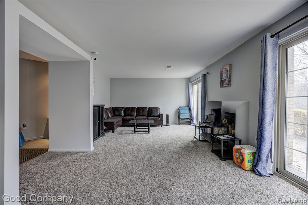 6255 CELESTE Road, West Bloomfield, MI — Photo 36