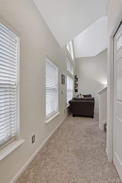 611 VILLAGE Lane, Milford, MI 48381 — Photo 4