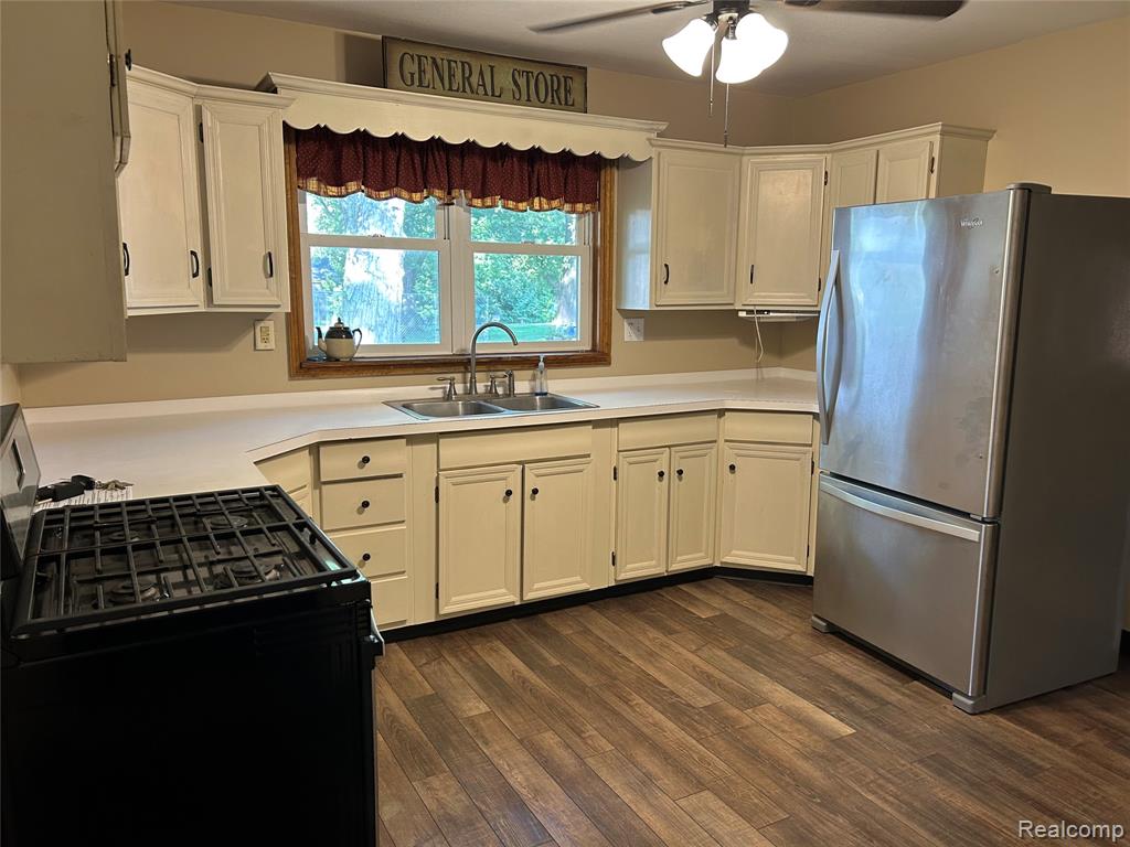 5060 Armstrong Avenue, Fairgrove, MI 48733 — Photo 5