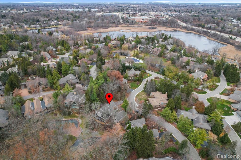 4766 Overton Cove, Bloomfield Hills, MI 48302 — Photo 50