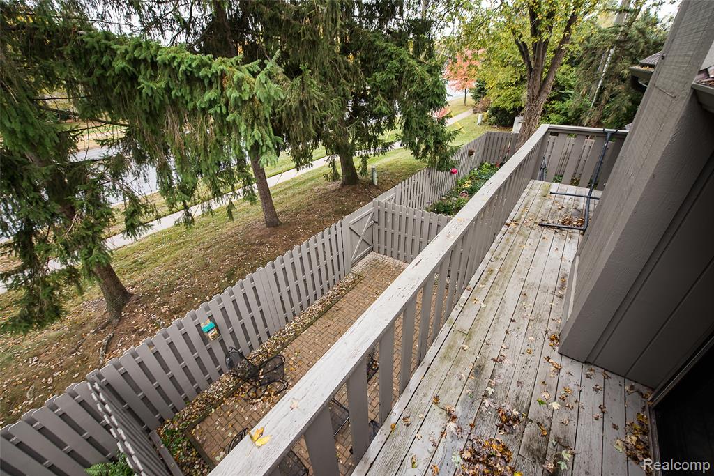44877 Erin Drive, Plymouth, MI 48170 — Photo 19