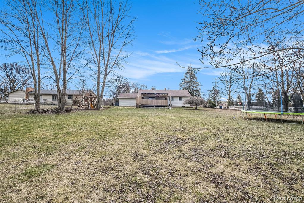 5396 TORREY Road, Flint, MI 48507 — Photo 16