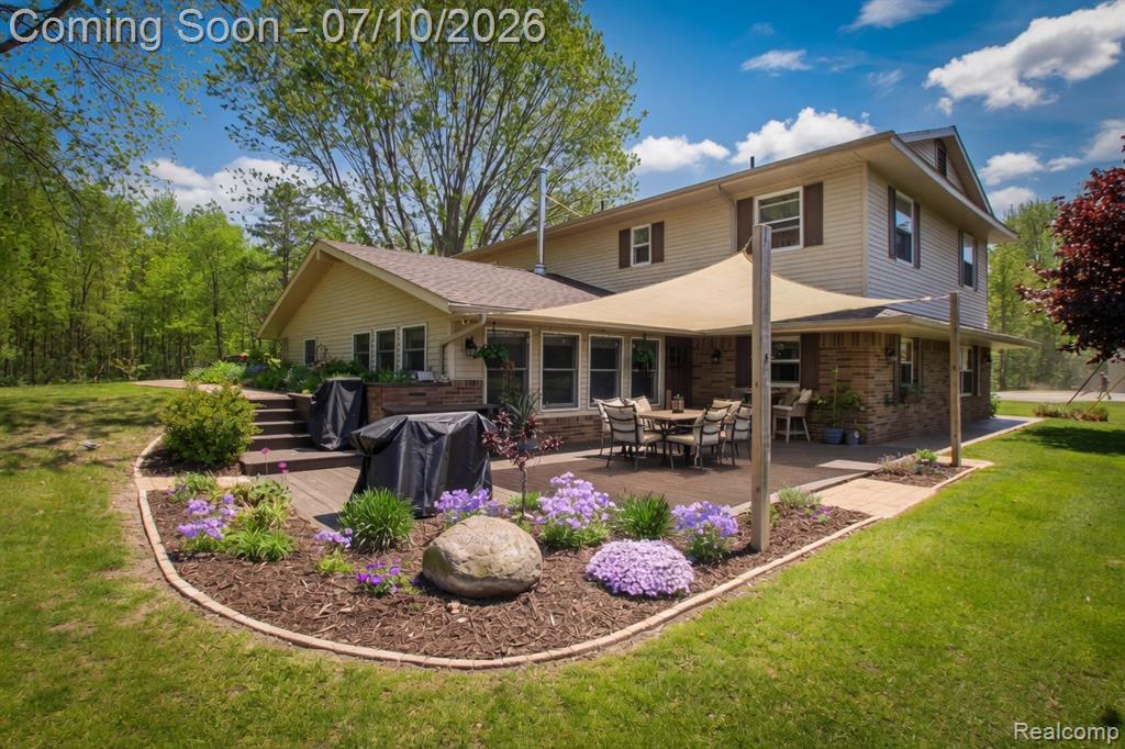 5278 Skelton Road, Columbiaville, MI 48421 — front exterior