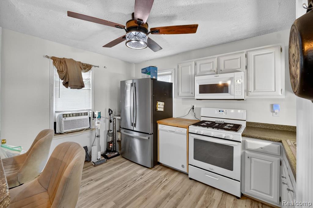 4048 Niagara Street, Wayne, MI 48184 — Photo 11
