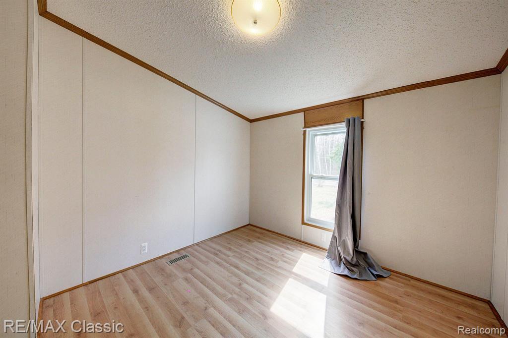 4626 WALTAN Road, Vassar, MI 48768 — Photo 30
