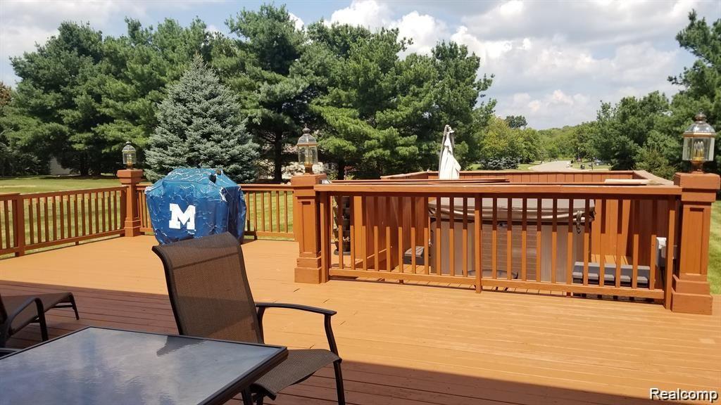 5400 BRIGHT CREEK Court, Flint, MI 48532 — Photo 14