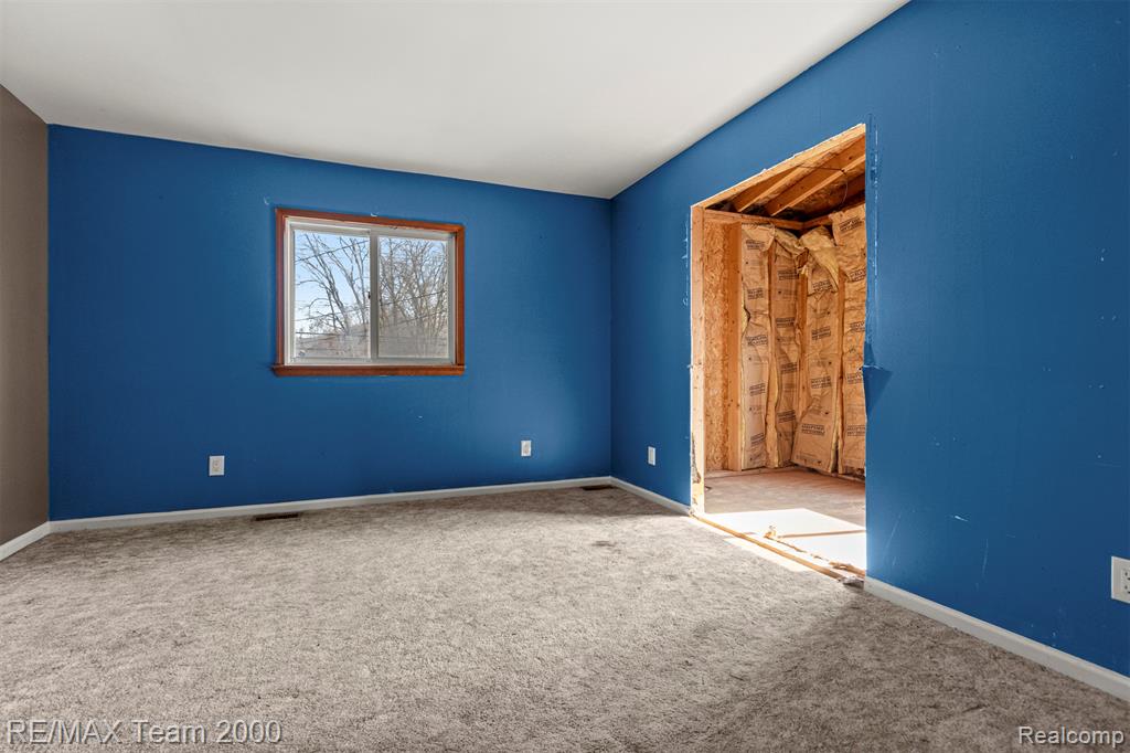 9267 Glenis Street, Taylor, MI 48180 — Photo 20