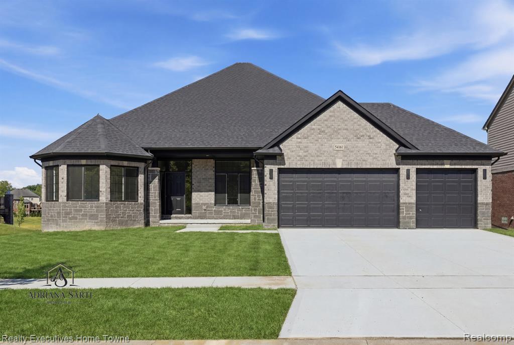 54161 Carrigan Drive, New Baltimore, MI 48047 — Photo 4