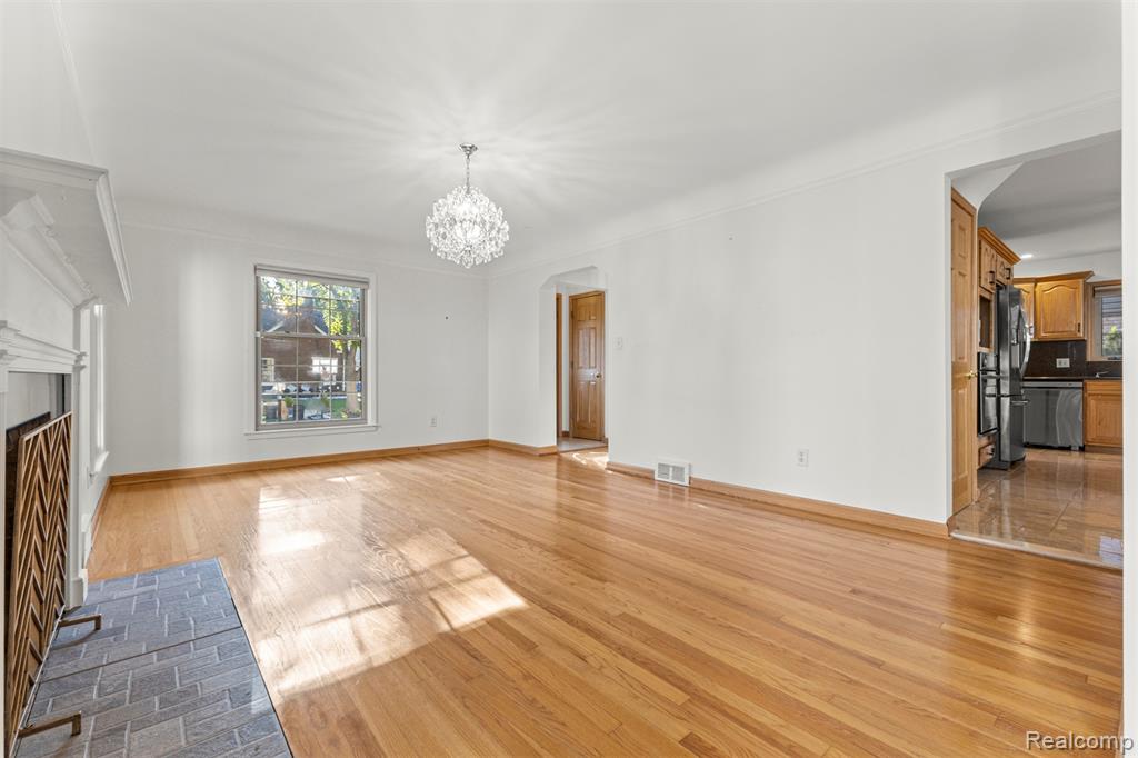 411 S Lafayette Street, Dearborn, MI 48124 — Photo 6