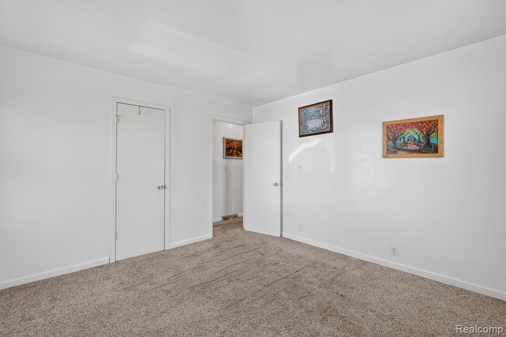 1392 Winfield Drive, Swartz Creek, MI 48473 — Photo 22