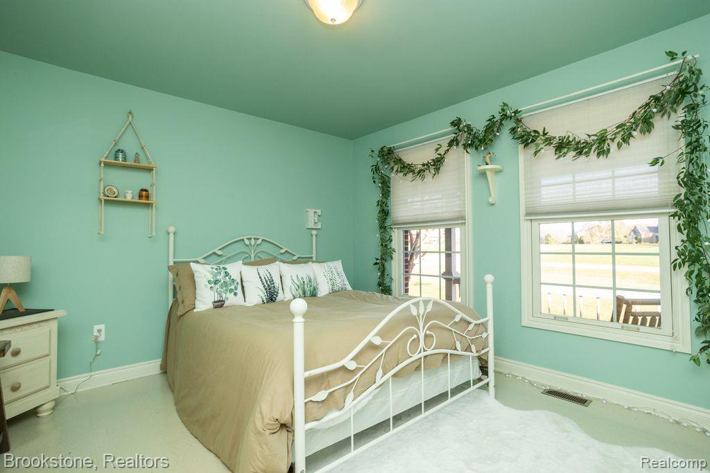 8786 COUNTRY MANOR Drive, Bruce, MI 48065 — Photo 24