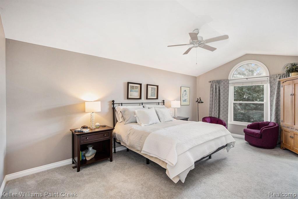 4172 WINCREST Lane, Rochester, MI 48306 — Photo 14