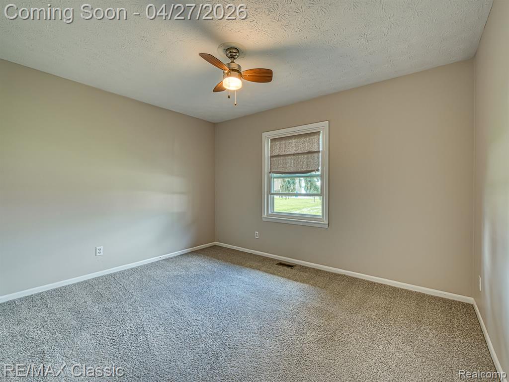 428 E Shore Drive, Whitmore Lake, MI 48189 — Photo 25
