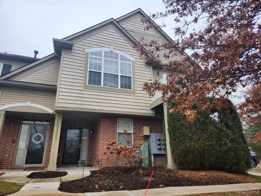 47808 PEMBROKE Drive, Canton, MI 48188