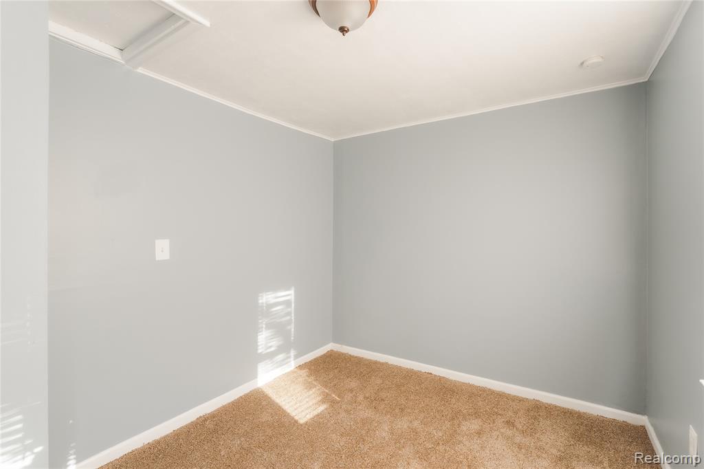 4901 Cornell Street, Dearborn Heights, MI 48125 — Photo 12