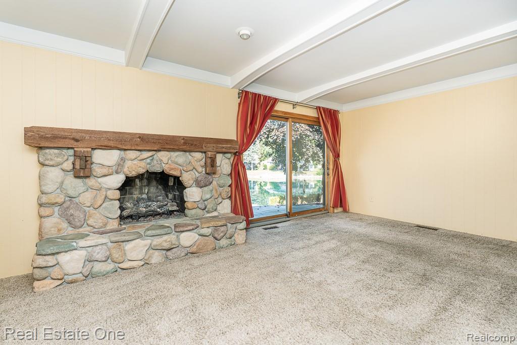 6621 Northpoint Drive, Troy, MI 48085 — Photo 38