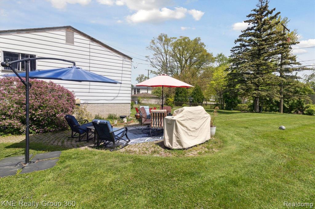 6074 NIGHTINGALE Street, Dearborn Heights, MI 48127 — Photo 34