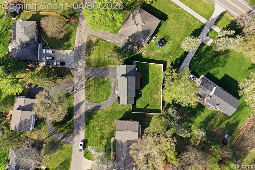 7978 Little Farm Lane, West Bloomfield, MI — Photo 51