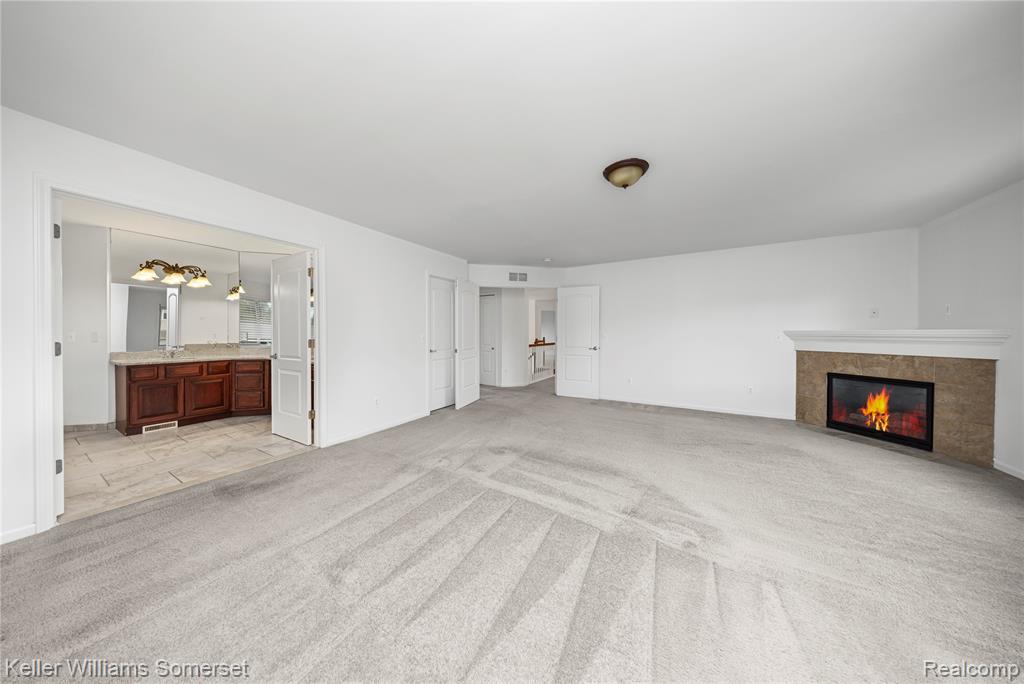 55257 Breton Woods Drive, Macomb, MI 48042 — Photo 36