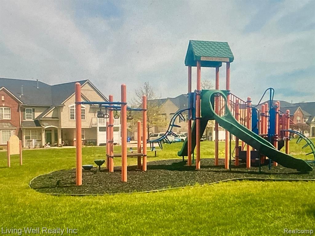733 ABBINGTON, Howell, MI 48843 — Photo 18