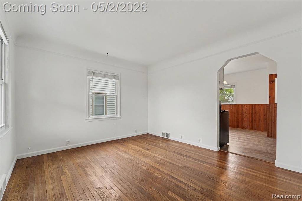 30729 Alger Street, Madison Heights, MI 48071 — Photo 8
