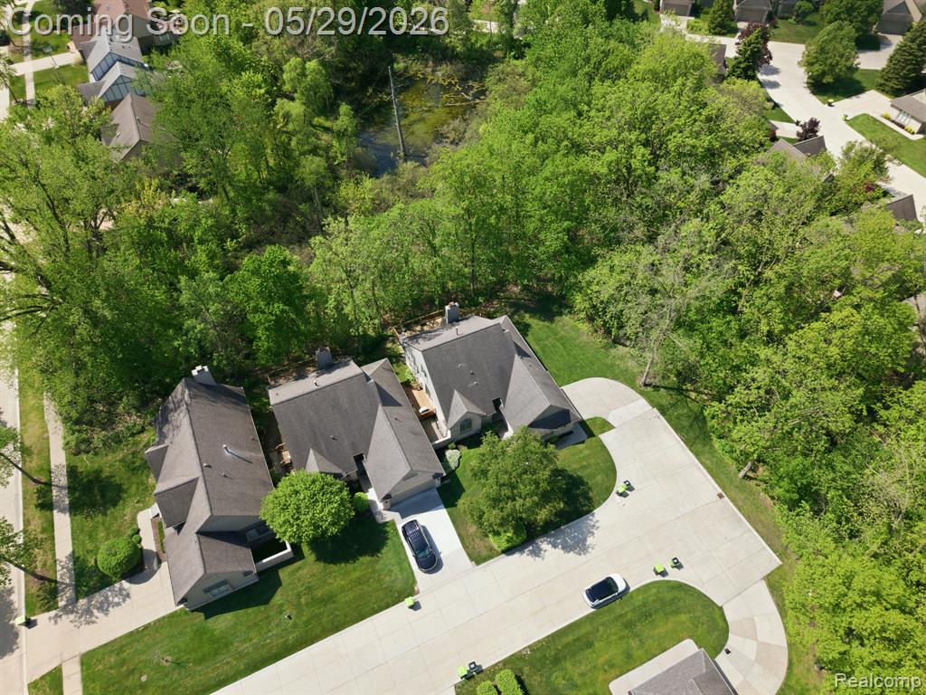 47301 Bramblewood Court, Novi, MI — Photo 50