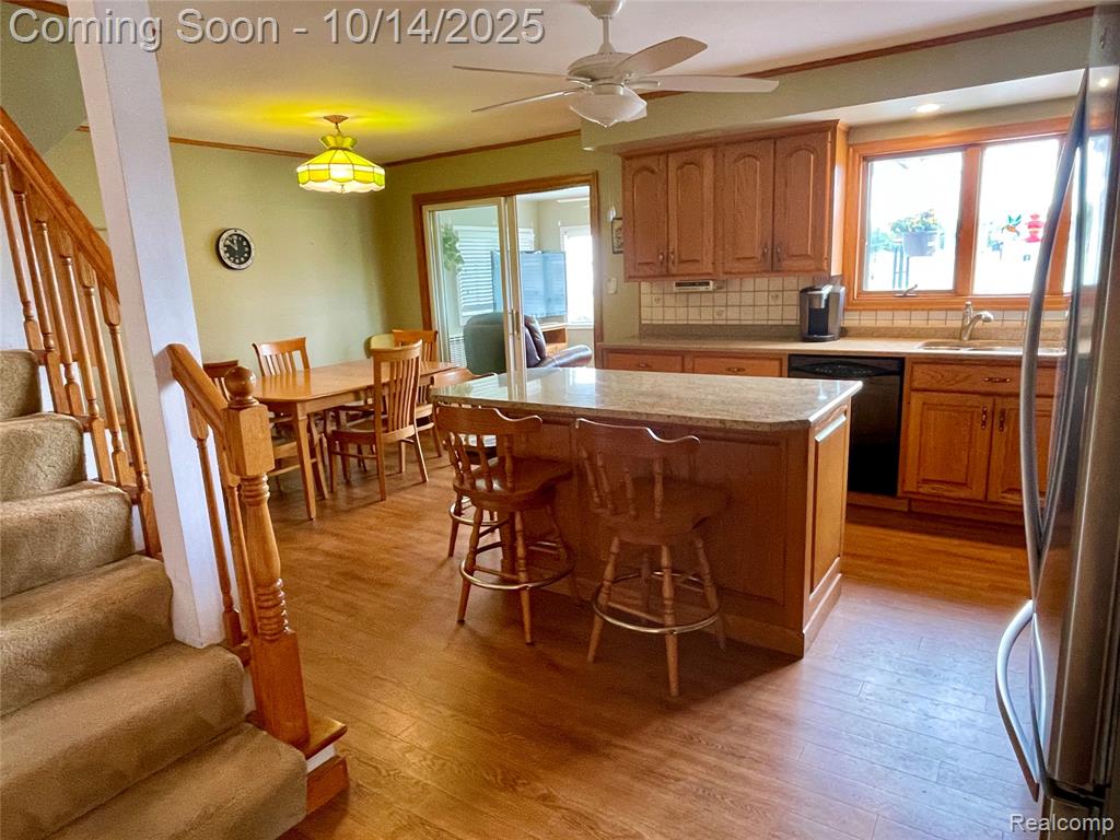 9325 RUTH AVE, Allen Park, MI 48101 — Photo 16