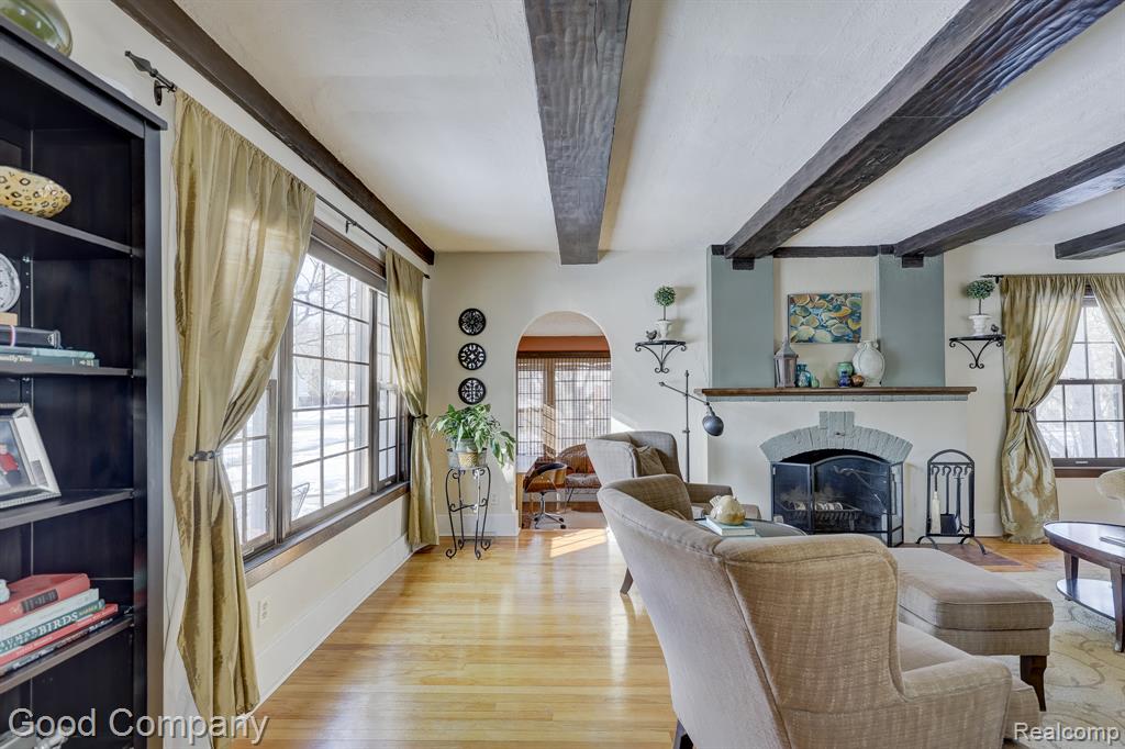 18930 Hillcrest Street, Beverly Hills, MI 48025 — Photo 8