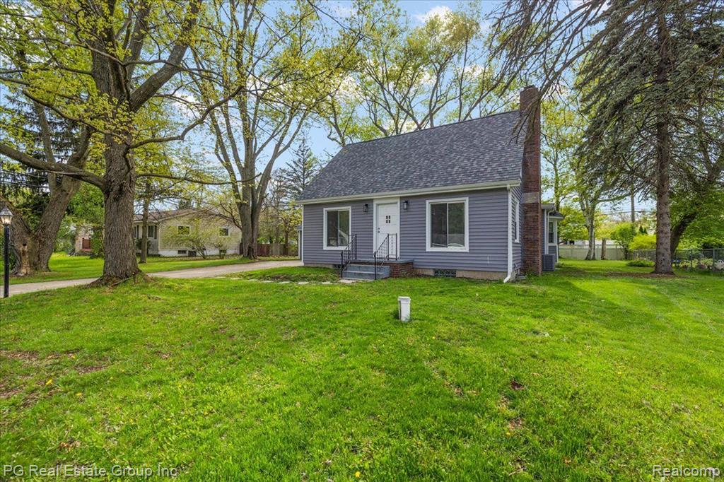 57 ORMSBY, Waterford, MI 48327 — Photo 48