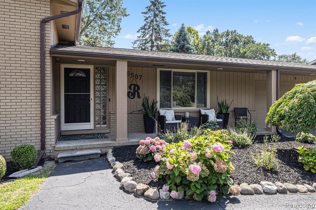 6507 Amy Drive, Clarkston, MI 48348 — Photo 5