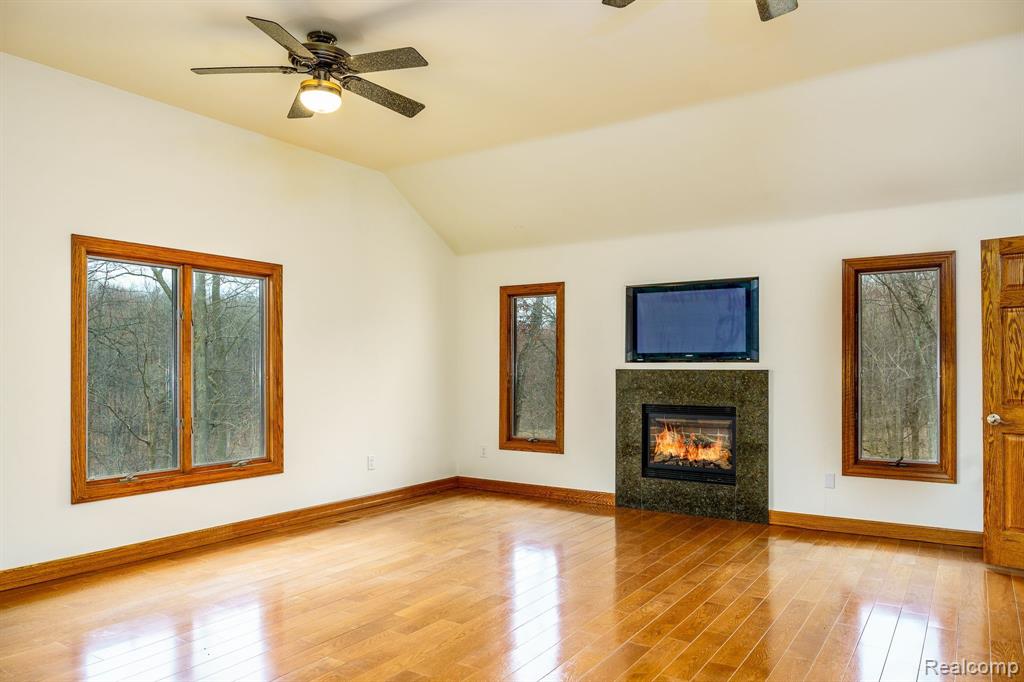 545 JUDI ANN Lane, Holly, MI 48442 — Photo 12