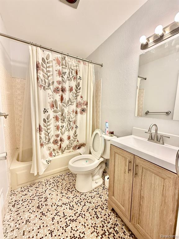 4428 Bedford Street, Dearborn Heights, MI 48125 — Photo 8