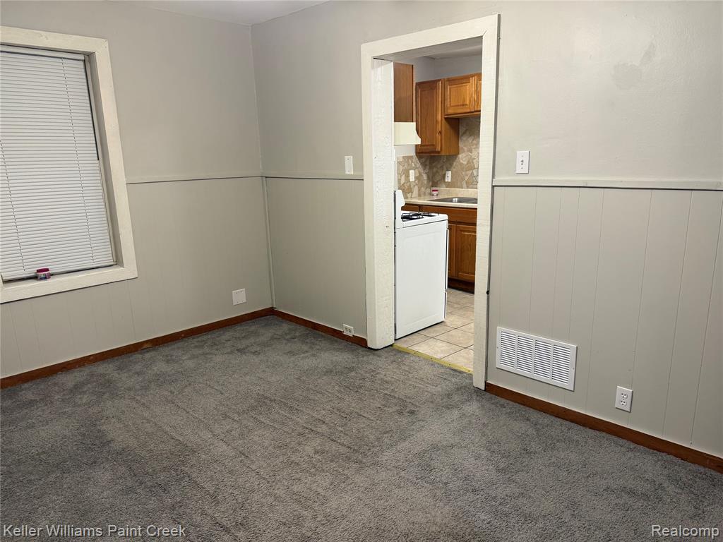8643 LOZIER Avenue, Warren, MI 48089 — Photo 20