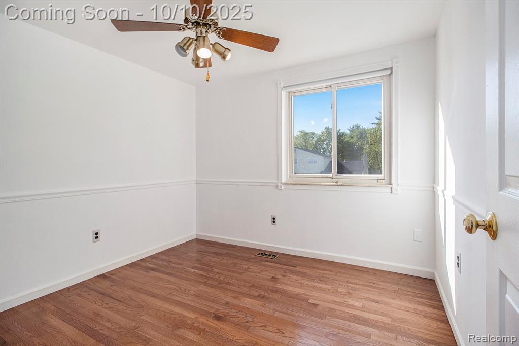 44585 Nantucket Drive, Canton, MI 48187 — Photo 15