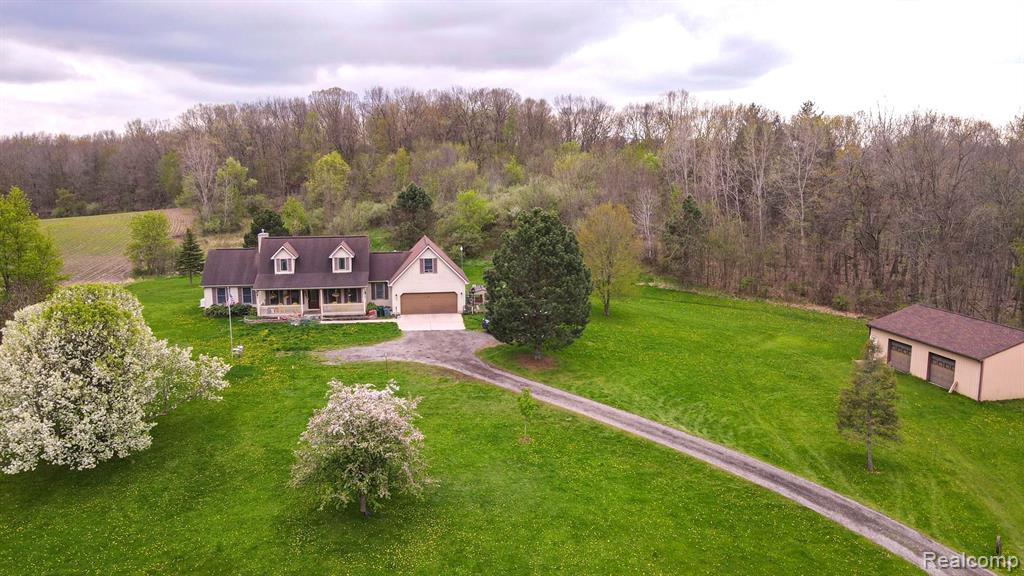 4231 LIPPINCOTT Road, Lapeer, MI 48446 — Photo 2