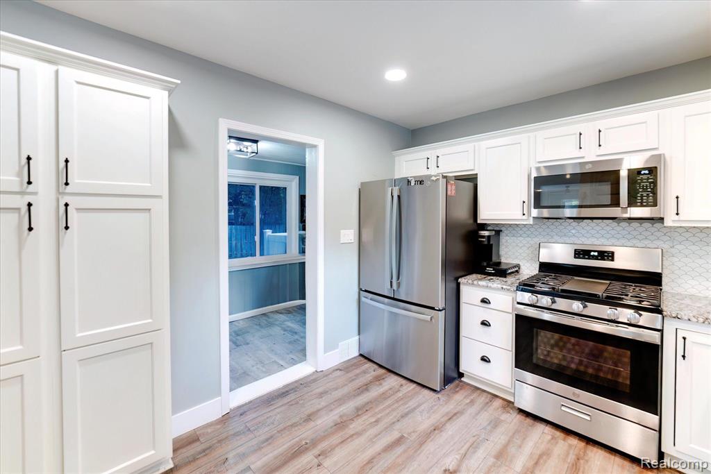 139 W WASHINGTON Street, Romeo, MI 48065 — Photo 14