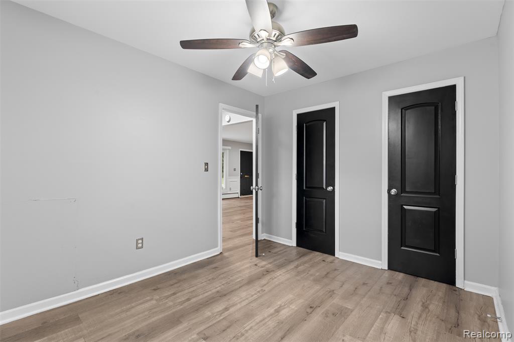 4127 Kent Rd, Royal Oak, MI 48073 — Photo 9