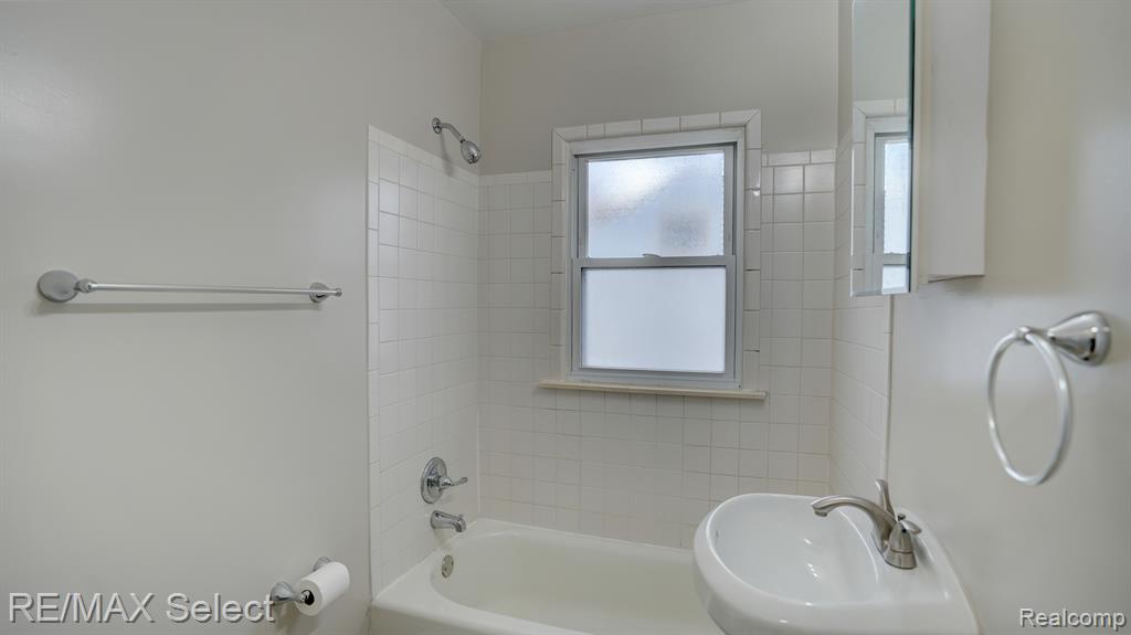 837 Crawford Street, Flint, MI 48507 — Photo 24