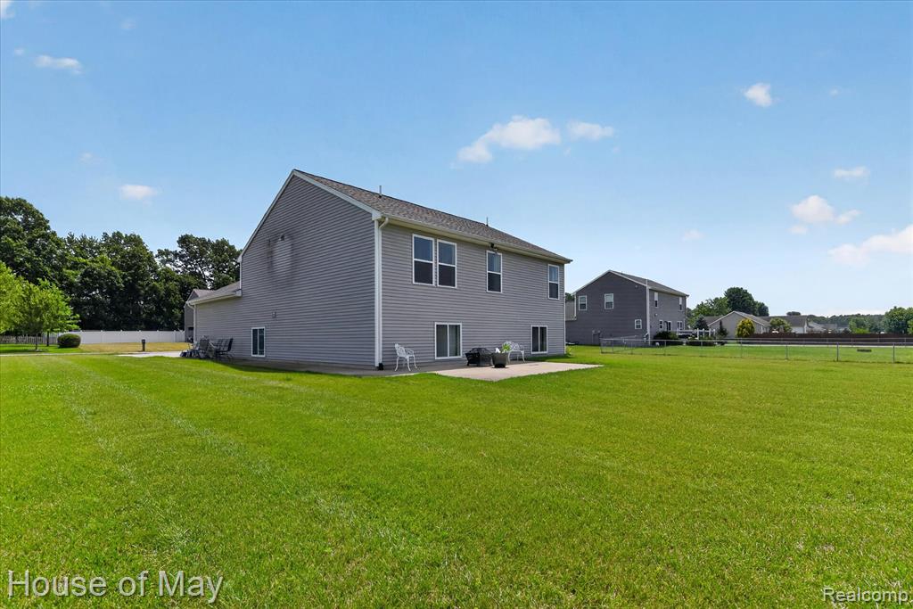 51348 Chardonnay Street, Paw Paw, MI 49079 — Photo 27