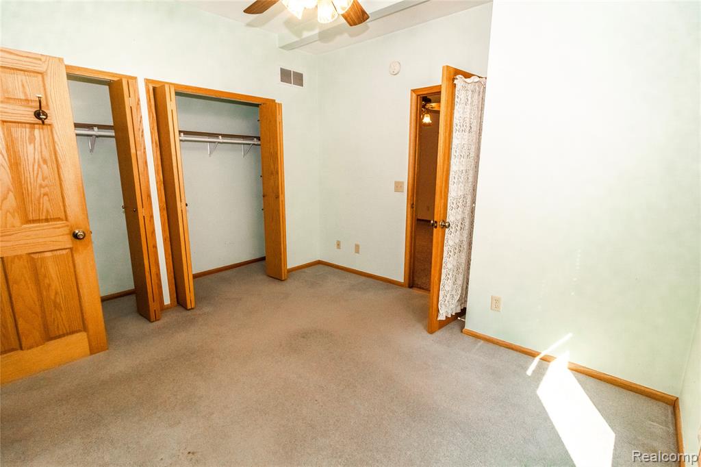 847 N Main Street, Lapeer, MI 48446 — Photo 21
