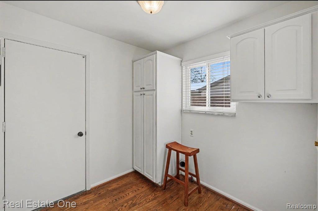 6605 Emerald Lake Drive, Troy, MI 48085 — Photo 6